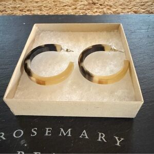 Elegant Gold and Brown Hoop Earrings